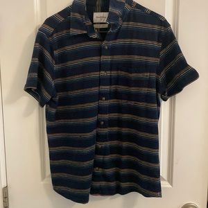 Goodfellow & Co Standard Button Down - Medium